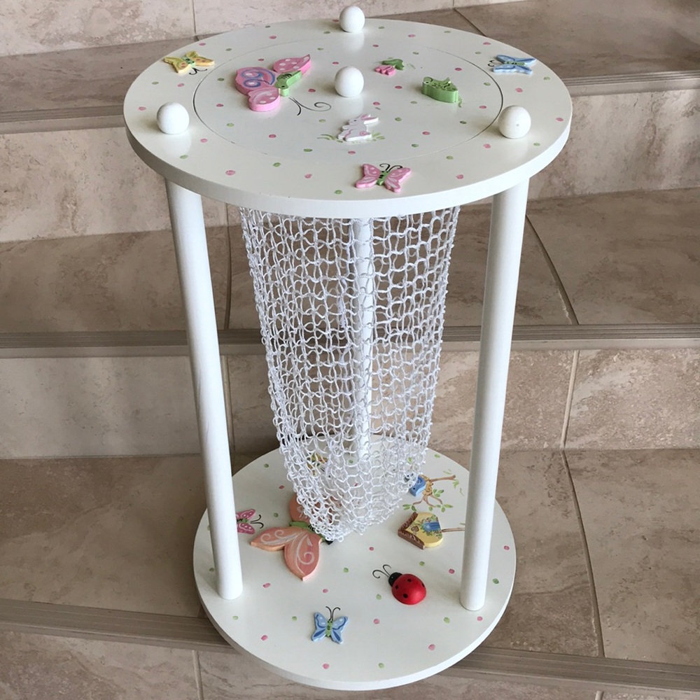 KidKraft Laundry hamper/toy organizer